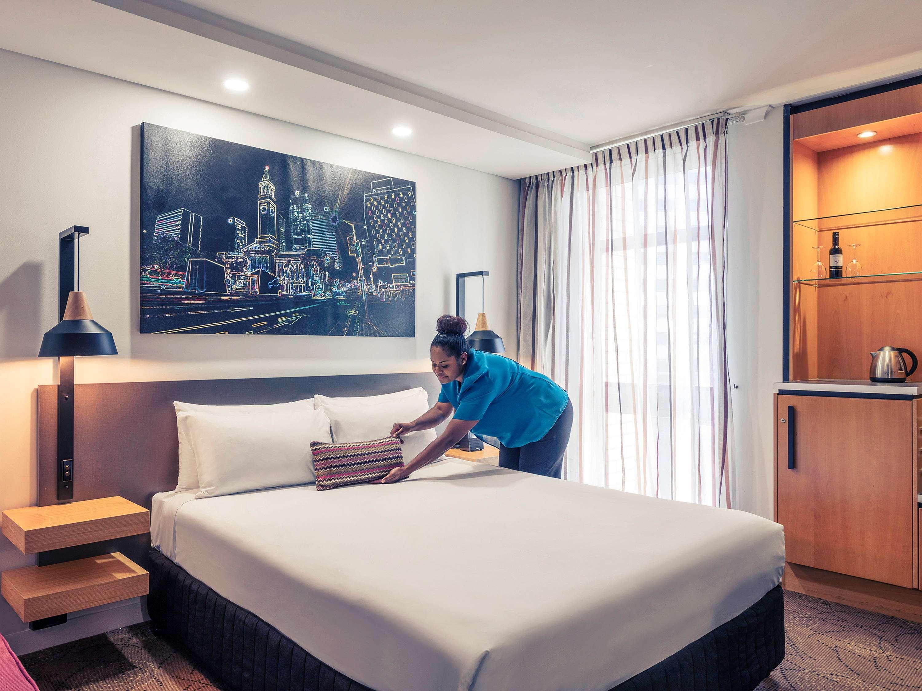 Mercure Brisbane King George Square Exterior photo