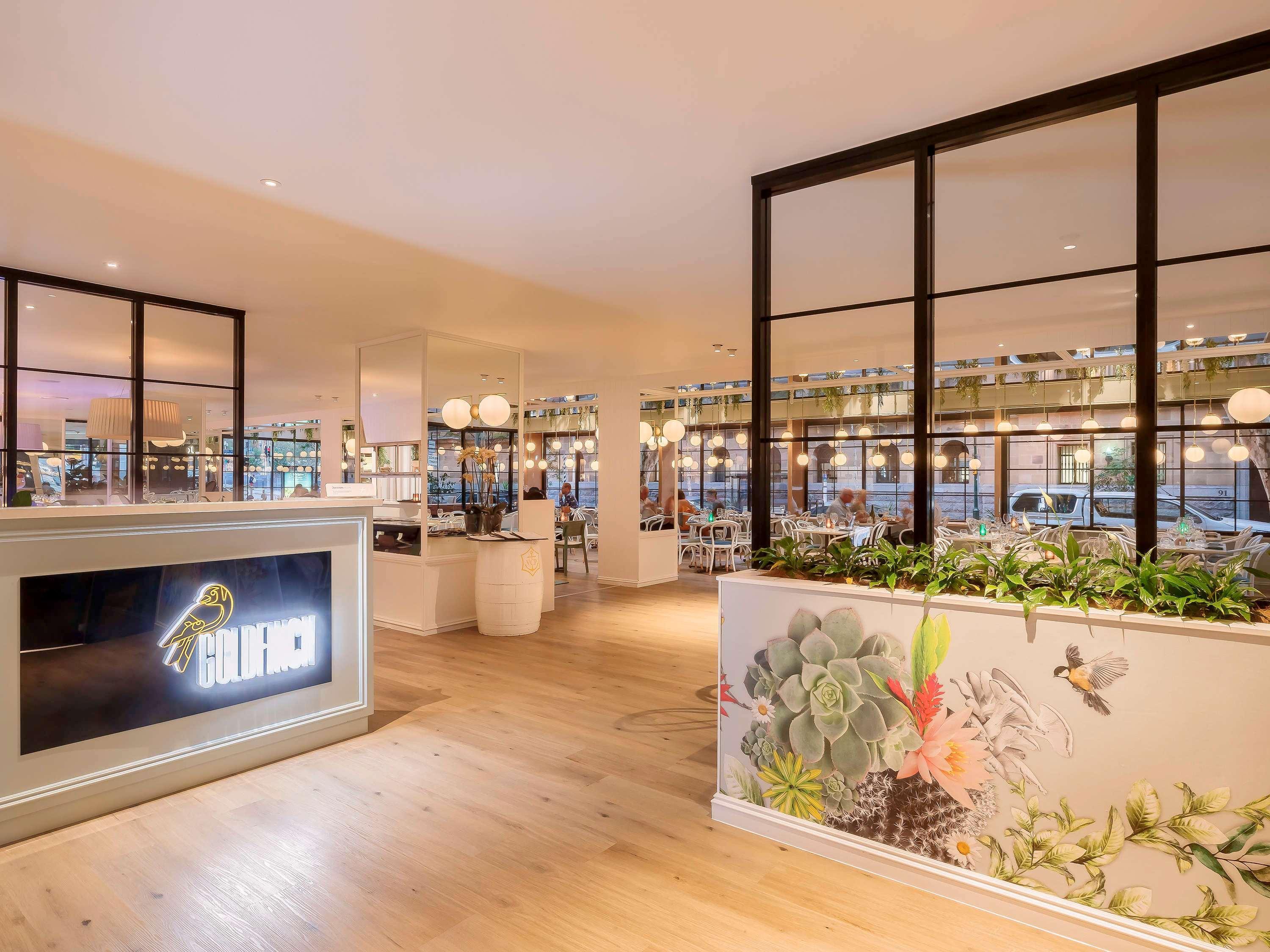 Mercure Brisbane King George Square Exterior photo